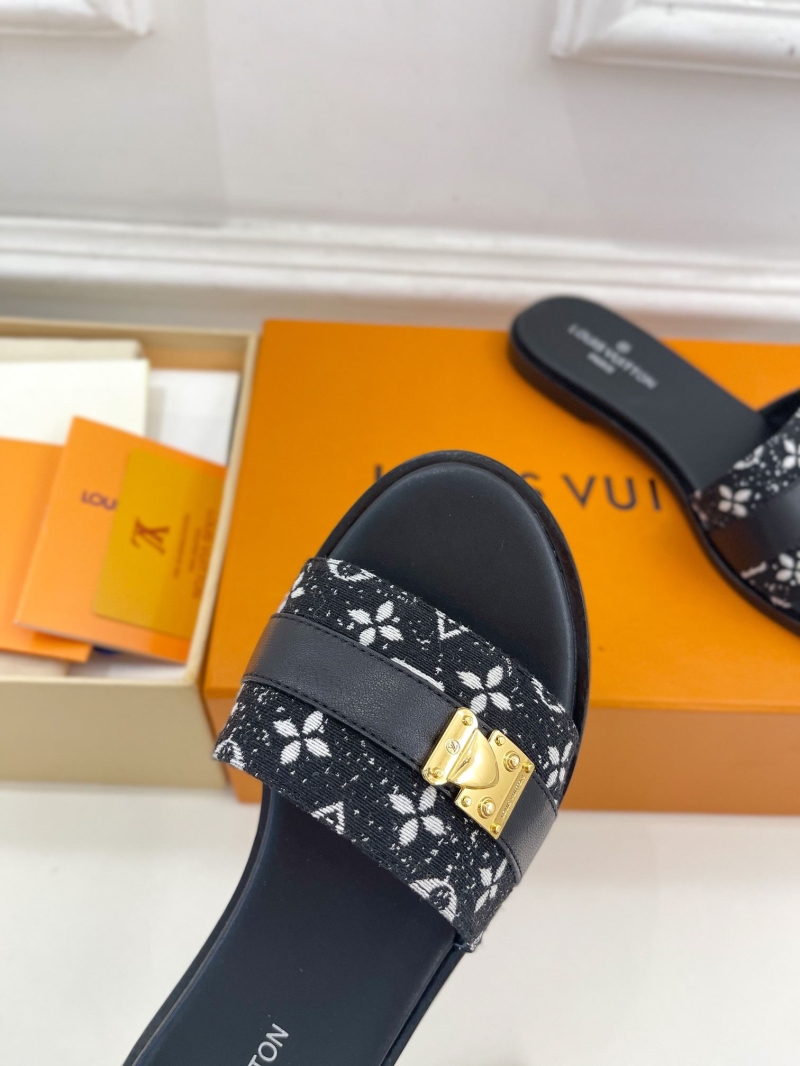 Louis Vuitton Slippers